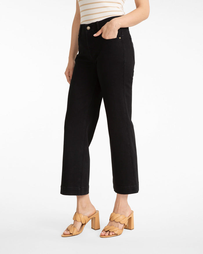 5-Pocket Wide Leg Crop in Black Denim