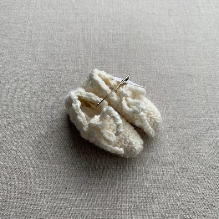 Knitted by Nana - Stella Tie Booties