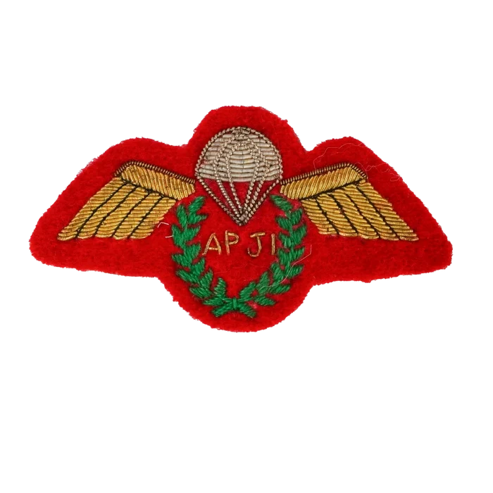 British Army Assistant Parachute Jump Instructor Bullion Badge - British Army Surplus - Flags, Badges & Insignia