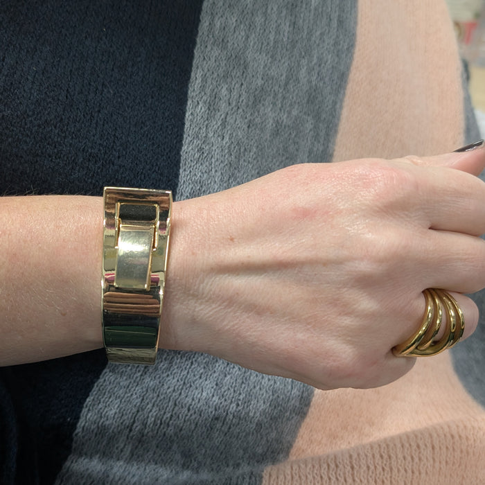 Buckle Bangle (in Gift Box) - Gold