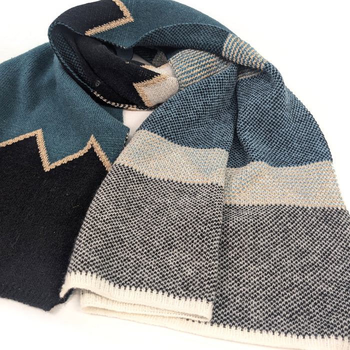 Candi - Knitted ZigZag Scarf (55x180cm) - Blues
