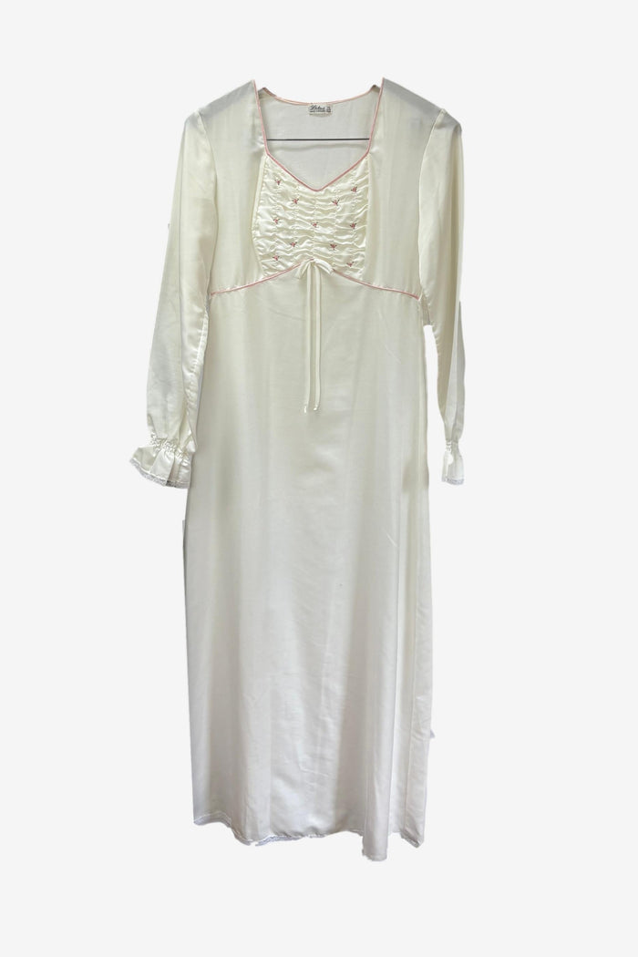 Cream Lotus shirred front with pink rosettes nite dress