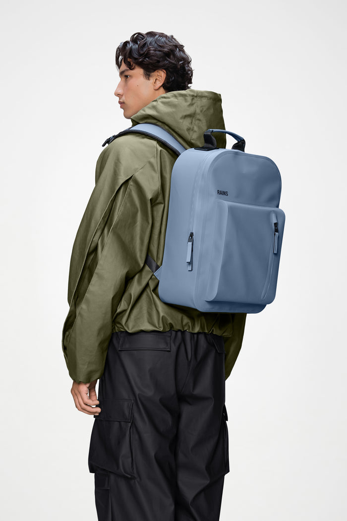 RAINS Deepwater  Day Backpack Blue Dusk 30L H44 x D16 x W30 cm Backpack