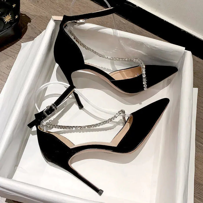 Black / 34