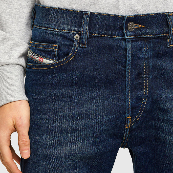 Diesel - D-Luster 009ML Slim Jeans in Blue - Nigel Clare