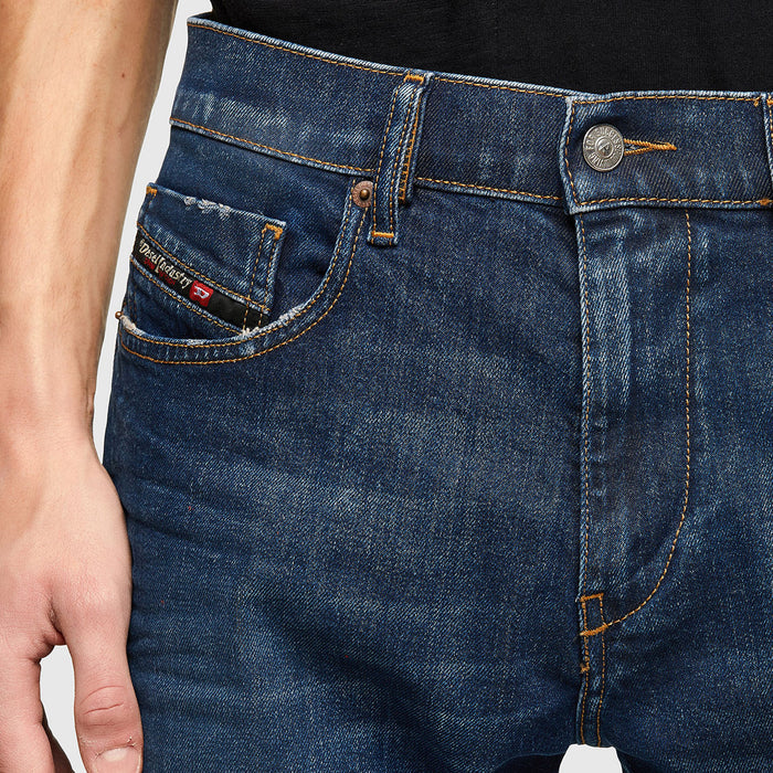 Diesel - D-Strukt 009NV Slim Jeans in Blue - Nigel Clare