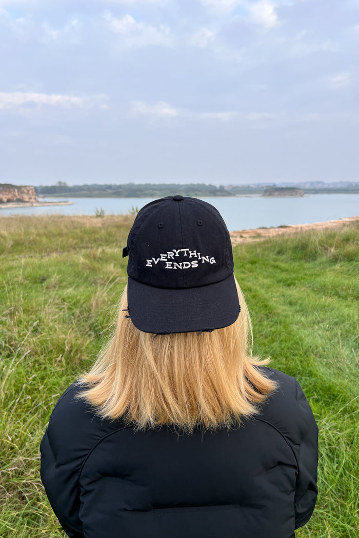 Distressed Everything Ends Cap CAMO / Look Back and Laugh Books