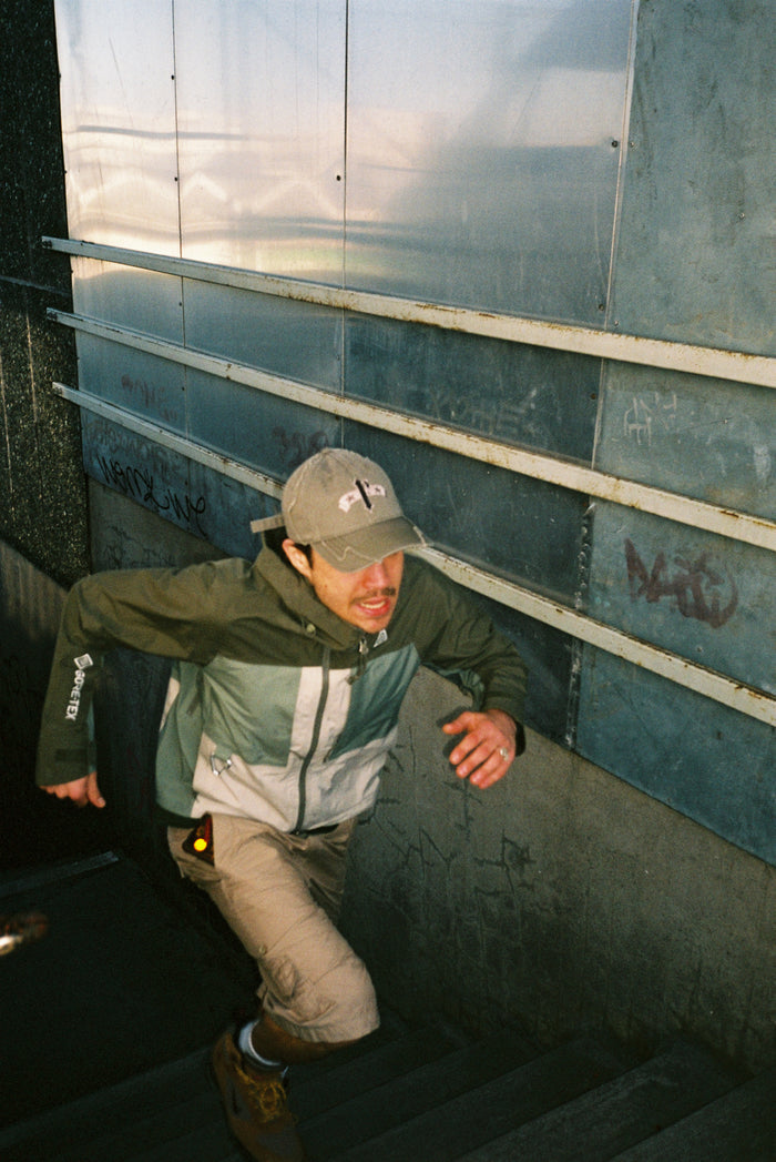 "F" Distressed CAP / FIFTH