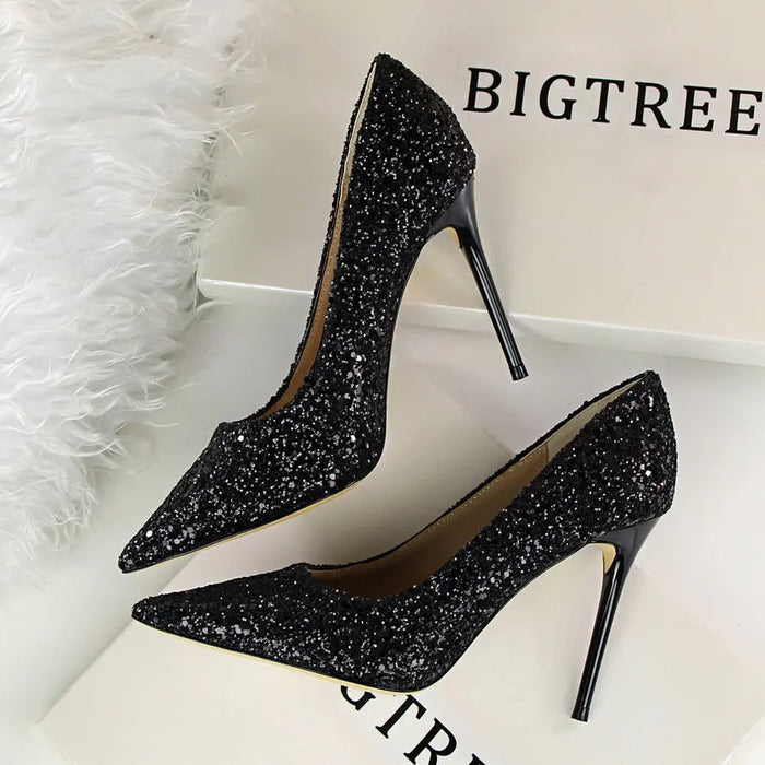 Black / 34