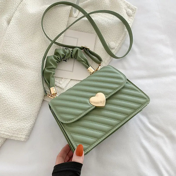 Stripes Heart Handbags/Sling Bags fashionnsio