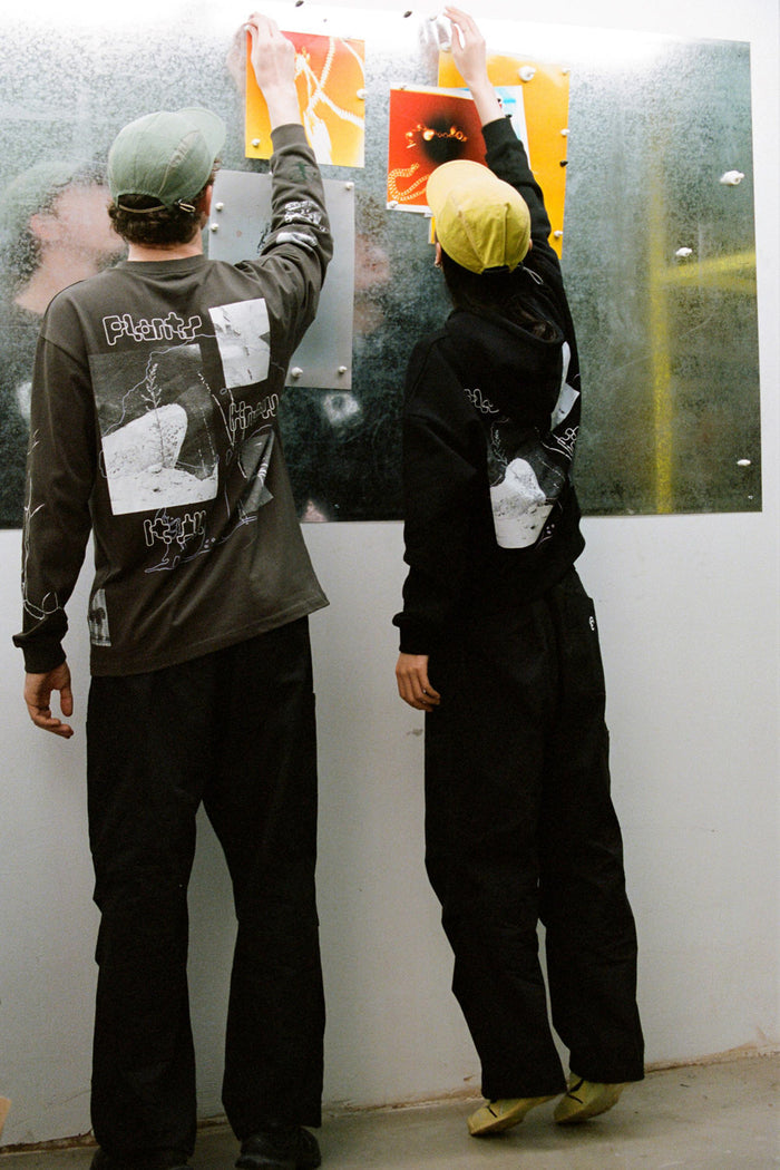 Hellvetica Hoodie Black / samepaper