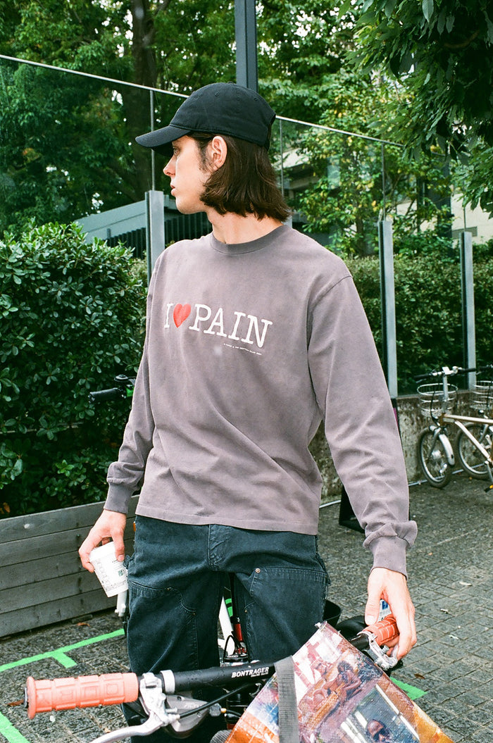 I ♡ PAIN Sun-faded Long Sleeve Tee
