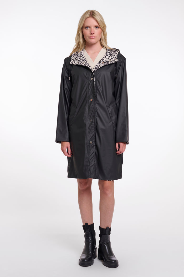 Ishana Reversible Raincoat Black and Black Leopard