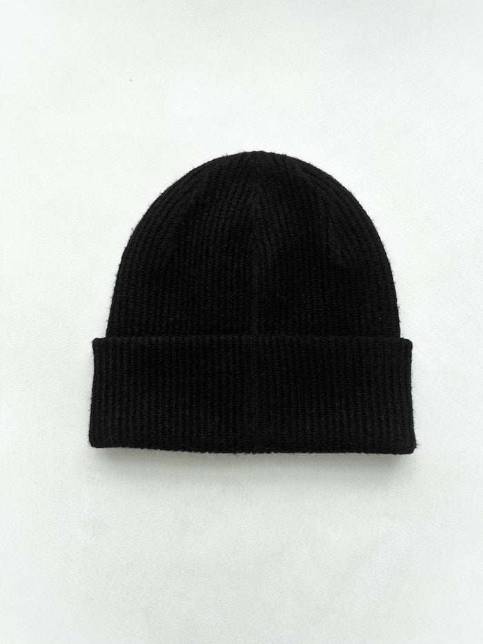 Label Knitted Beanie - Black