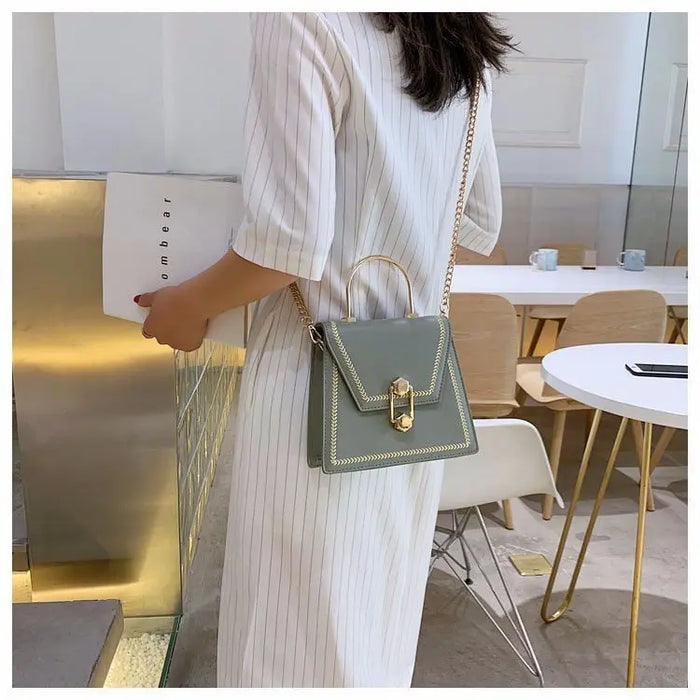 Leave Embroidered Clutch Handbags fashionnsio