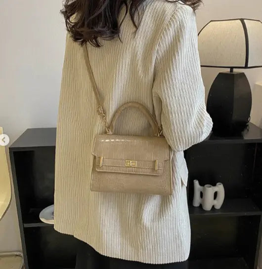 Textured Vintage Handbags/Sling Bags fashionnsio
