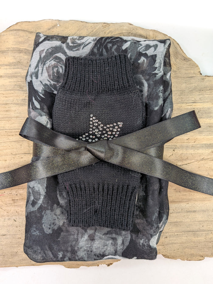 Monochrome Rose Gift Set – Scarf & Diamanté Star Fingerless Gloves