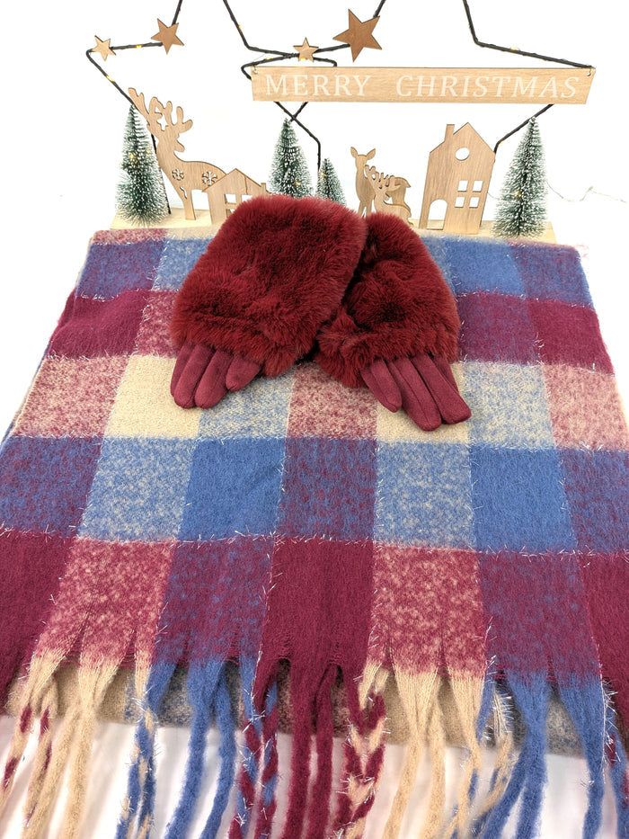 Mulberry Check Gift Set – Maroon Faux Fur Gloves & Oversized Scarf