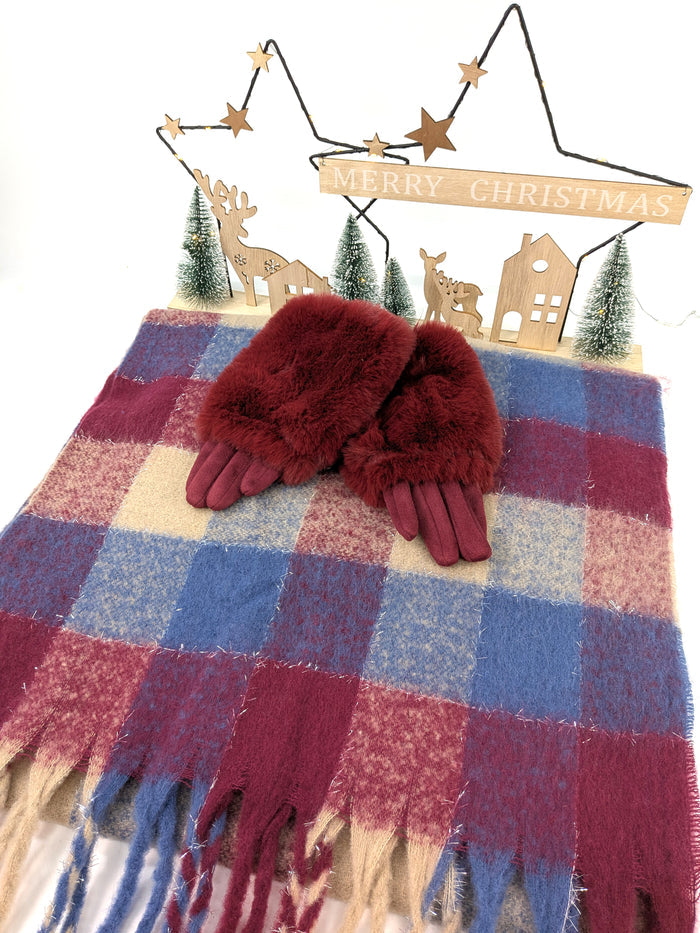 Mulberry Check Gift Set – Maroon Faux Fur Gloves & Oversized Scarf