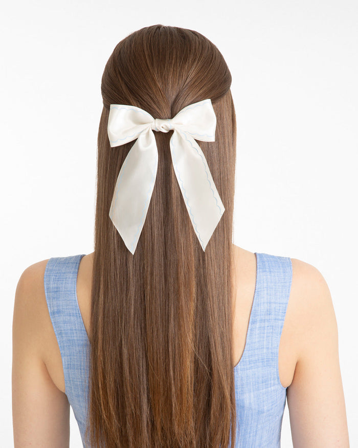 Scallop Embroidery Bow Clip