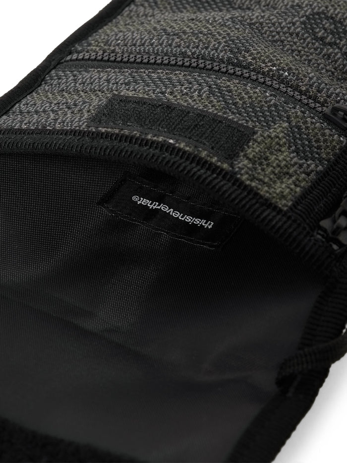 TNT BYBORRE Pouch
