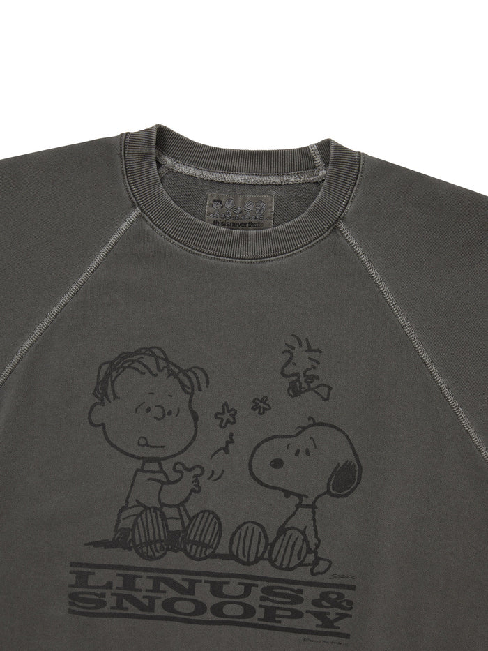 TNT PEANUTS Faded Crewneck