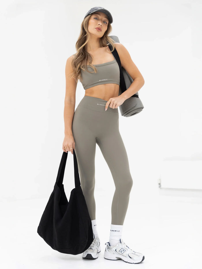 Ultimate Sports Bra - Safari Green