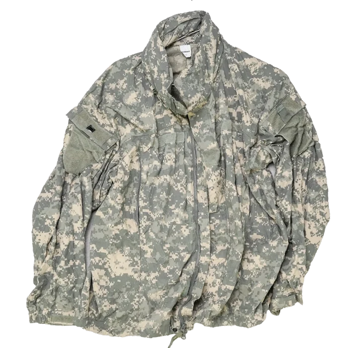 USGI UCP Softshell Jacket - Medium Regular - US Army Surplus - Softshell Jacket