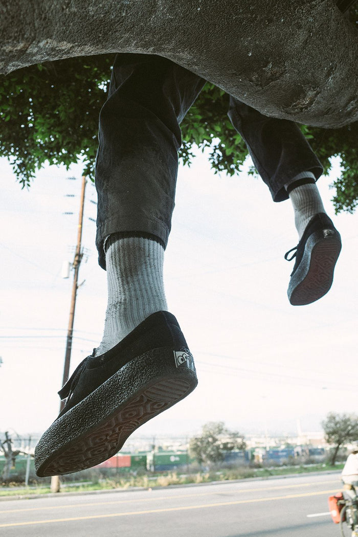 VM001-SUEDE LO Black x Black / Last Resort AB