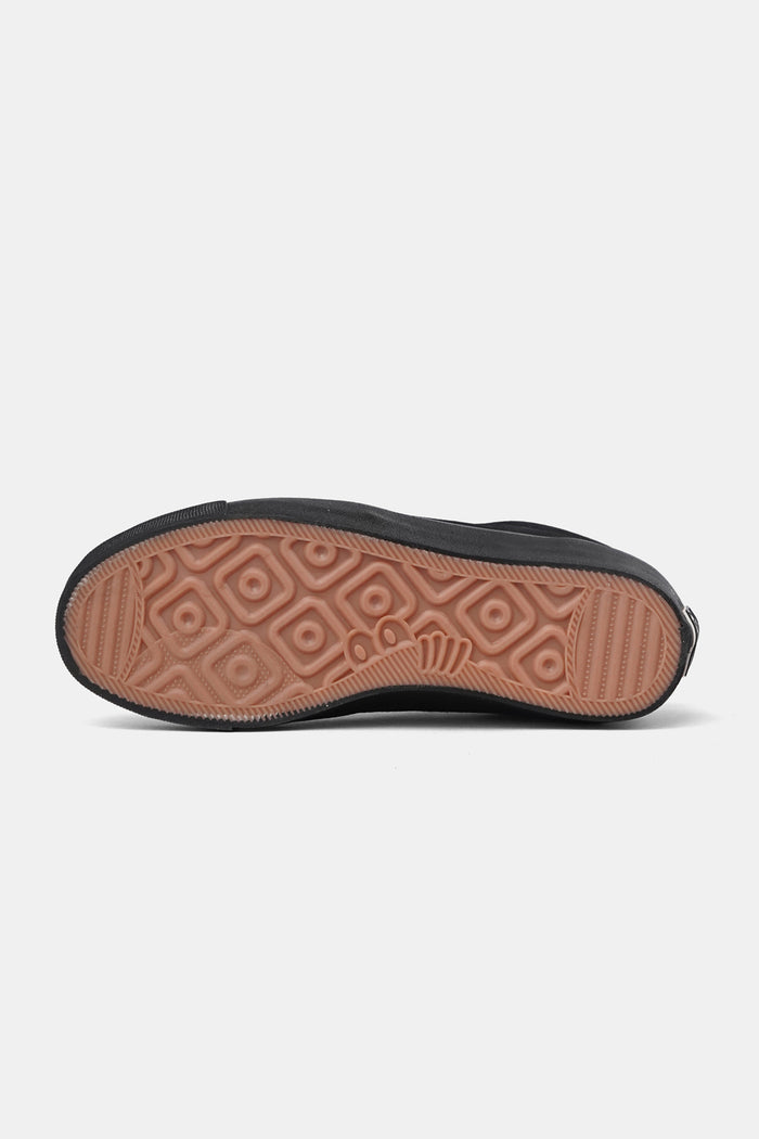 VM001-SUEDE LO Black x Black / Last Resort AB