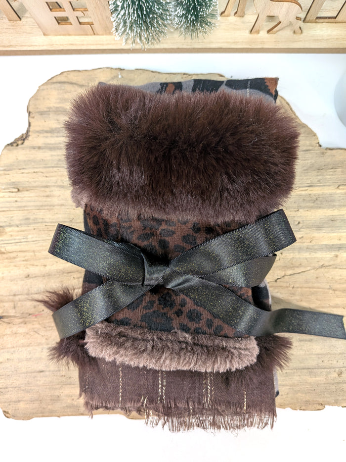 Wild Harmony Gift Set – Animal Print Scarf & Faux Fur Trim Fingerless Gloves